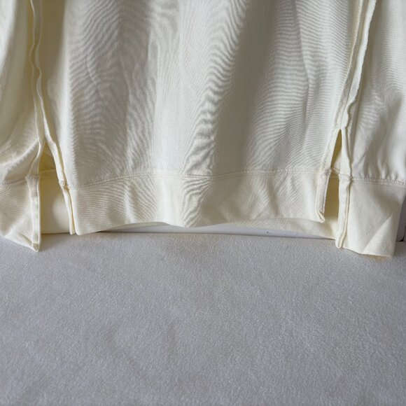 NWOT - Lavender J Oversized Lightweight Sweatshirt - Size L - Picture 4 of 9